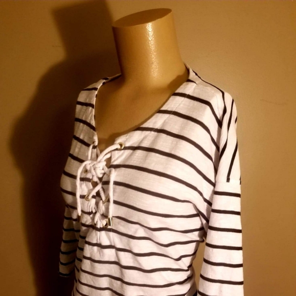 Tommy Hilfiger Striped Blouse Size Large - Picture 4 of 7